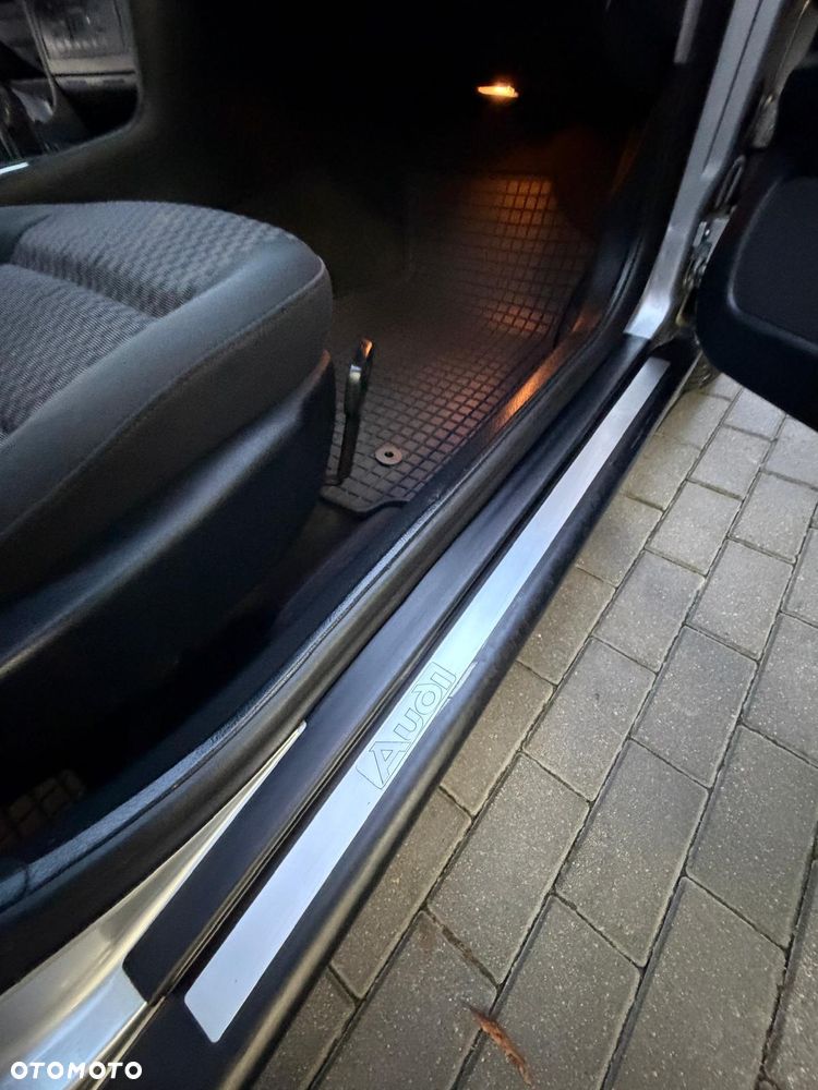 Audi A4 Limousine 1.6 - 20