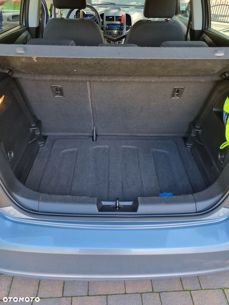 Chevrolet Aveo 1.2 LS - 9