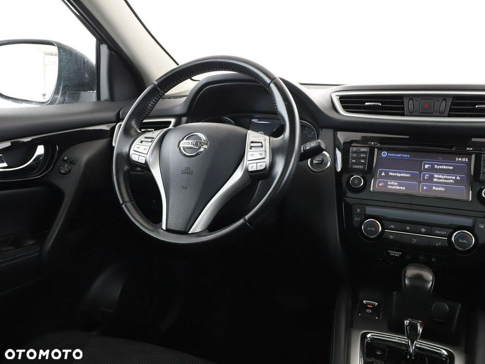 Nissan Qashqai 1.6 DCi Xtronic TEKNA - 16
