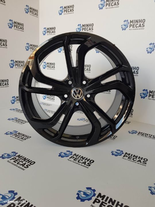 Jantes VW GTI TCR em 18 Gloss Black - 7