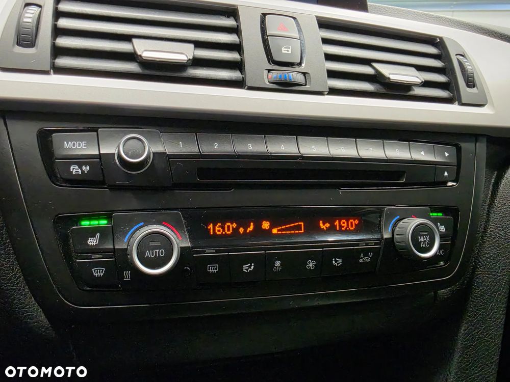 BMW Seria 3 316d Advantage - 34