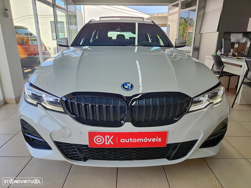 BMW 330 e Aut. M Sport - 4