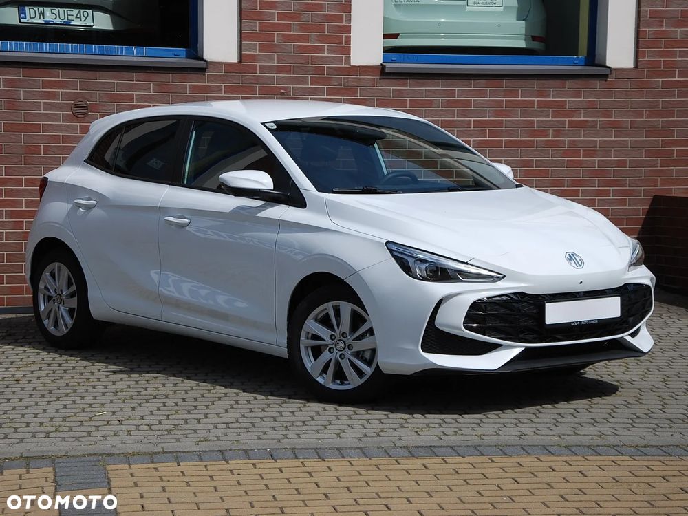 MG MG3 3 Hybrid+ Luxury - 18