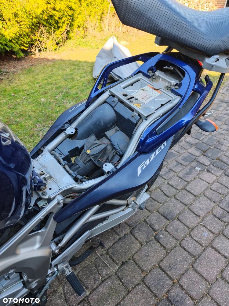 Yamaha FZ6 - 26