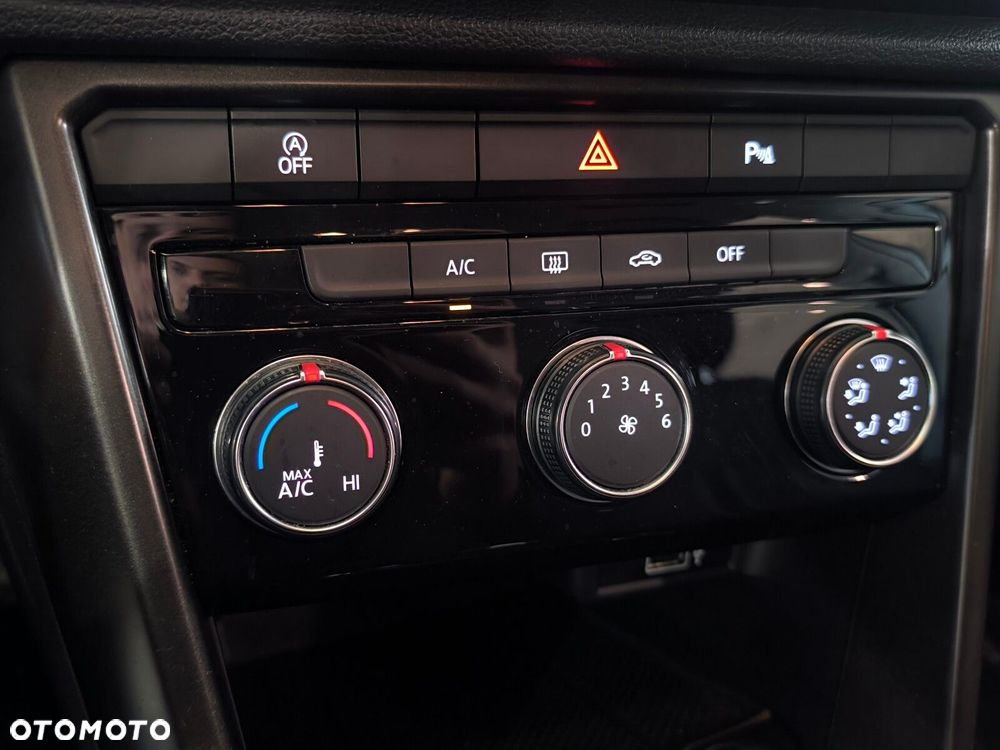 Volkswagen T-Roc 1.5 TSI ACT Advance DSG - 16