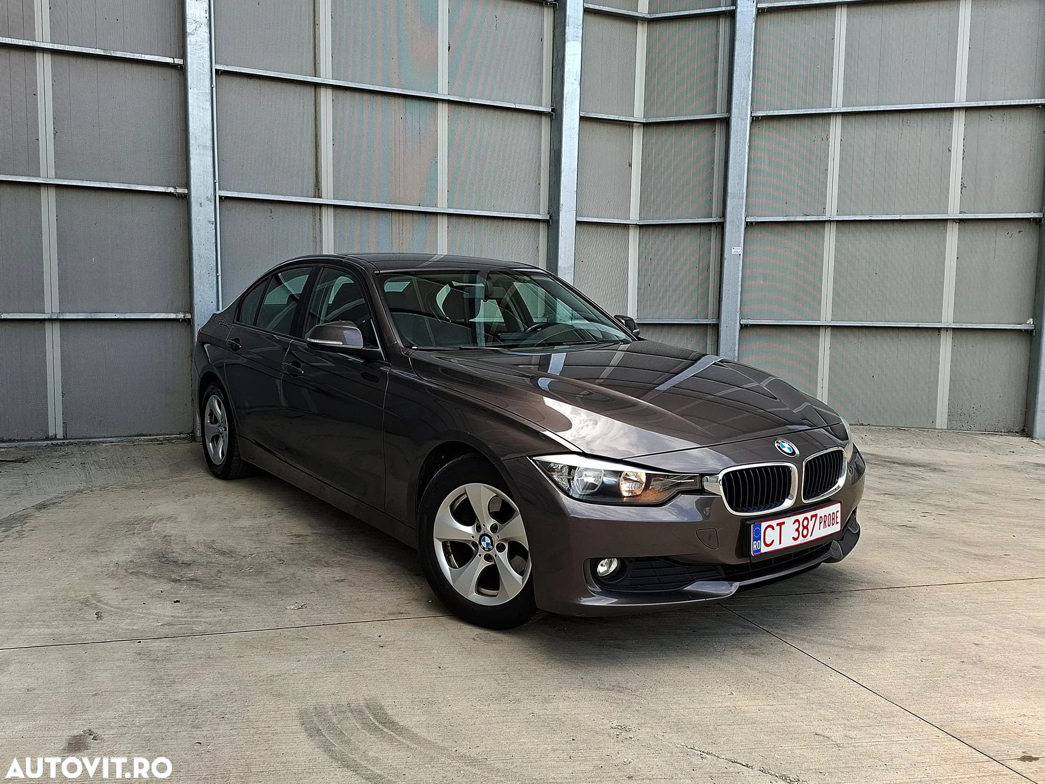 BMW Seria 3 - 1