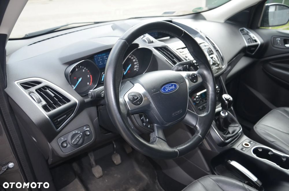 Ford Kuga 2.0 TDCi 4x4 Titanium - 7