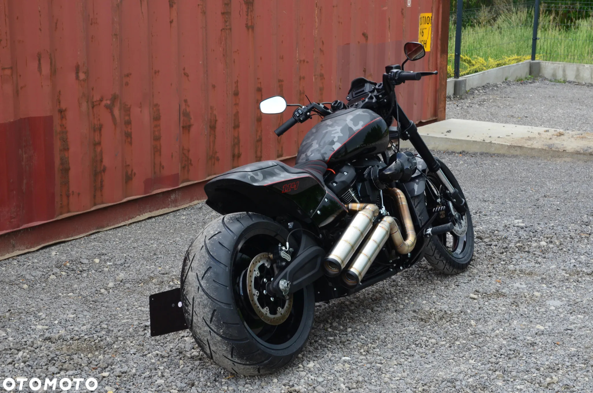 Harley-Davidson Softail FXDR - 17