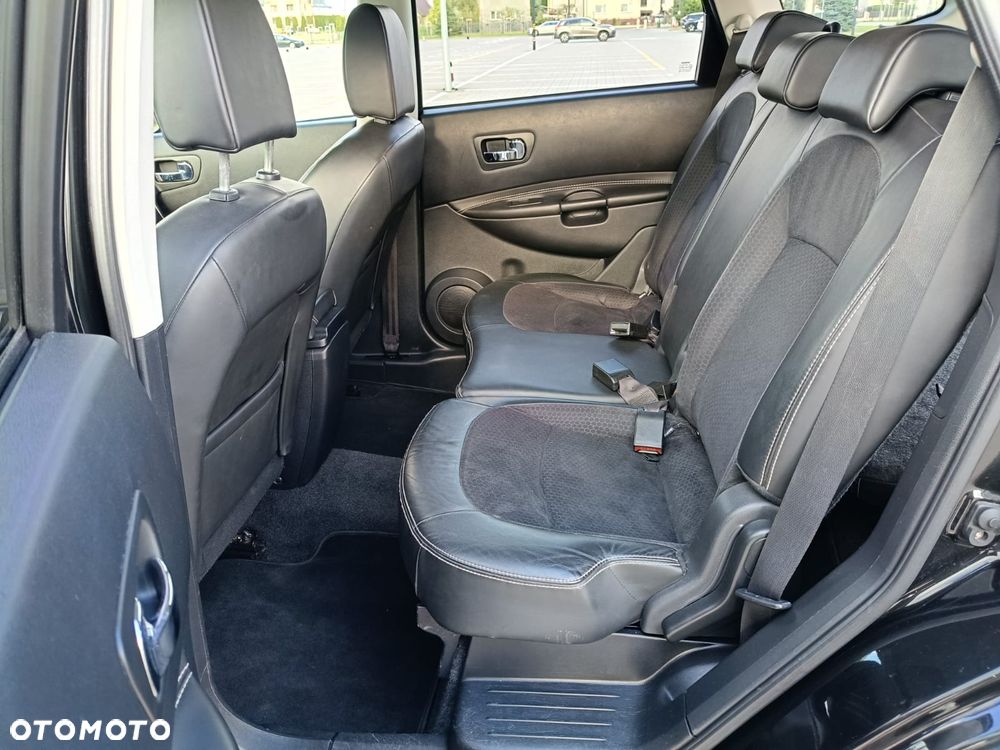 Nissan Qashqai+2 2.0 360 - 19