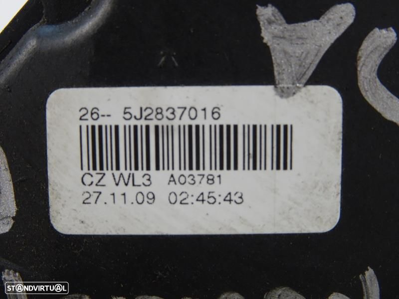 Fecho Da Porta Frente Direita Skoda Roomster (5J)  5J2 837 016 / 5J283 - 8
