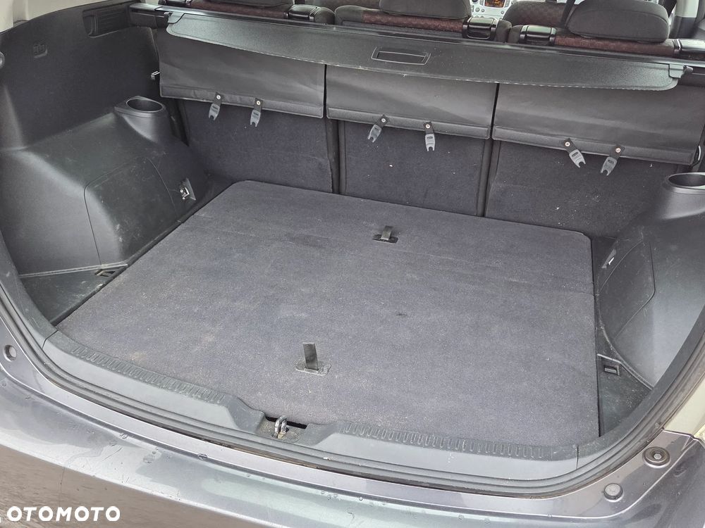 Toyota Verso 1.8 Multidrive Edition - 13
