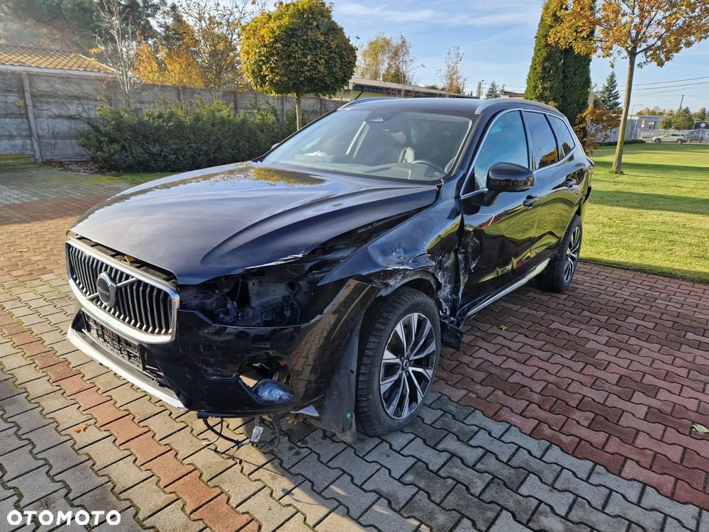 Volvo XC 60 B4 D AWD Plus Bright - 8