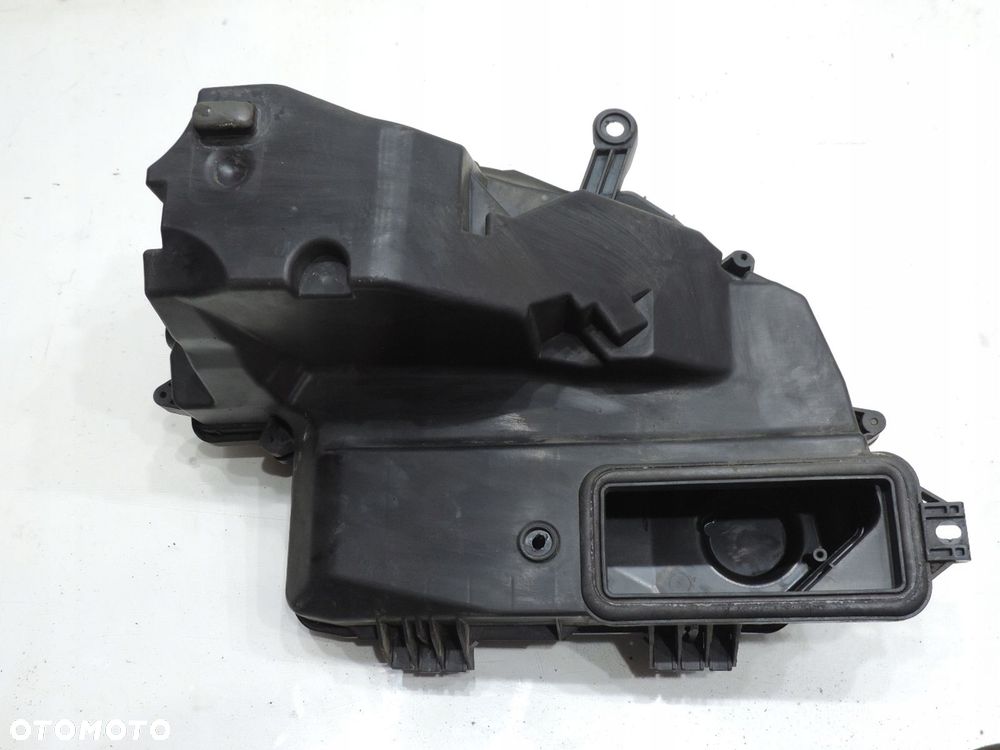 OBUDOWA KOMPUTERA VW PASSAT B6 - 4