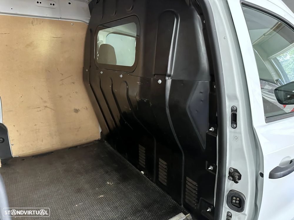 Renault EXPRESS - 17