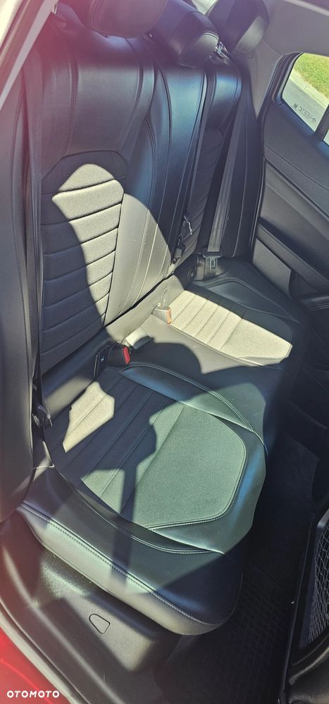 Alfa Romeo Giulia - 16