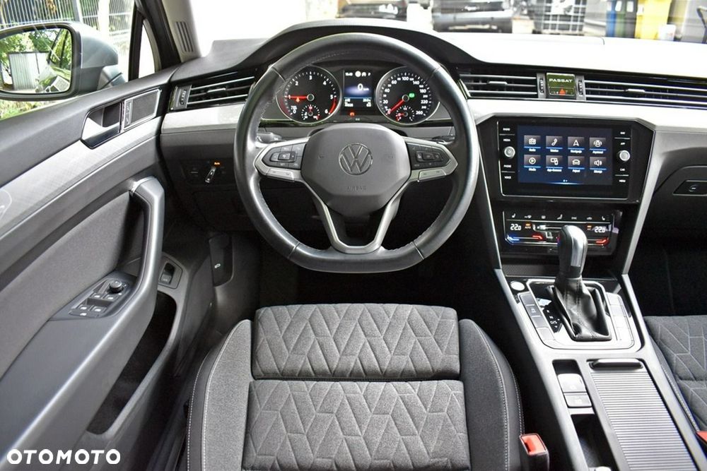 Volkswagen Passat Variant 2.0 TDI EVO Business DSG - 15