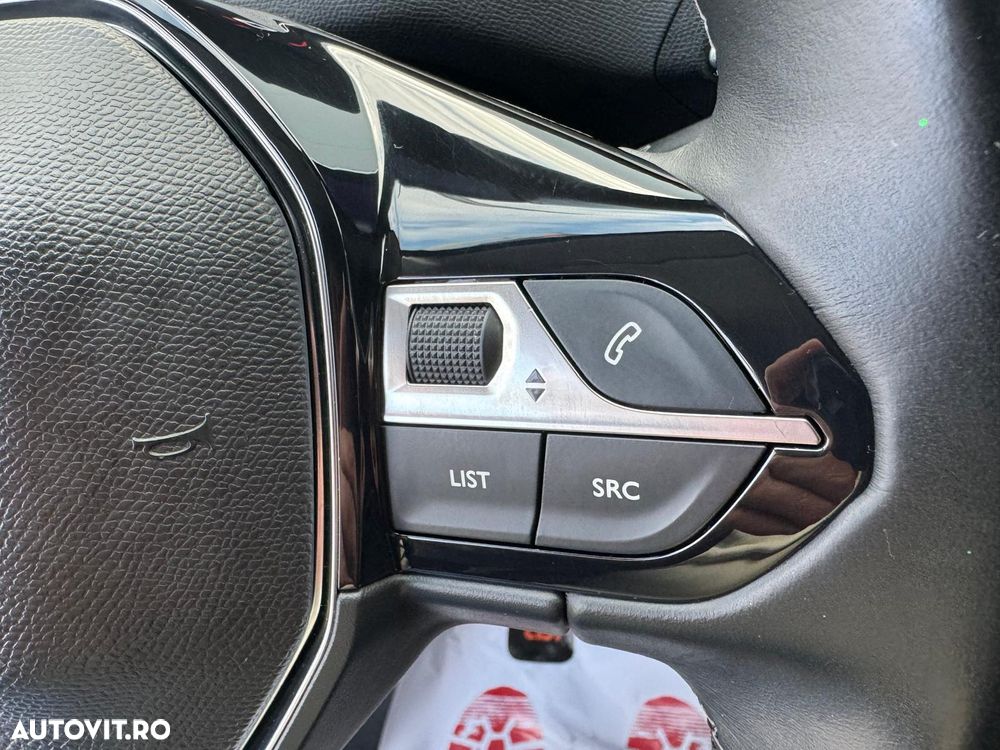 Peugeot 5008 PureTech 130 Allure - 26