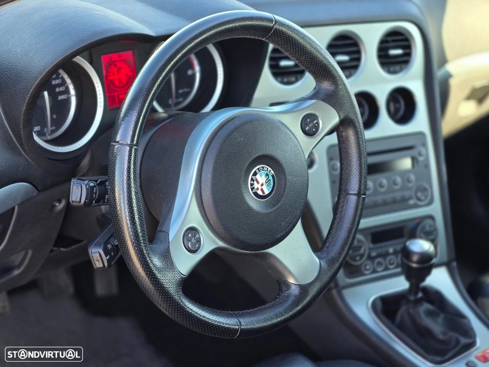 Alfa Romeo 159 Sportwagon 2.0 JTDm Distinctive - 3