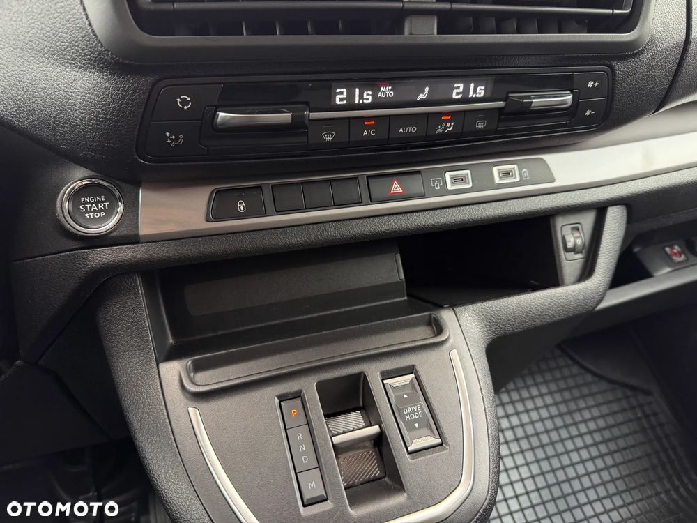 Opel Zafira - 12
