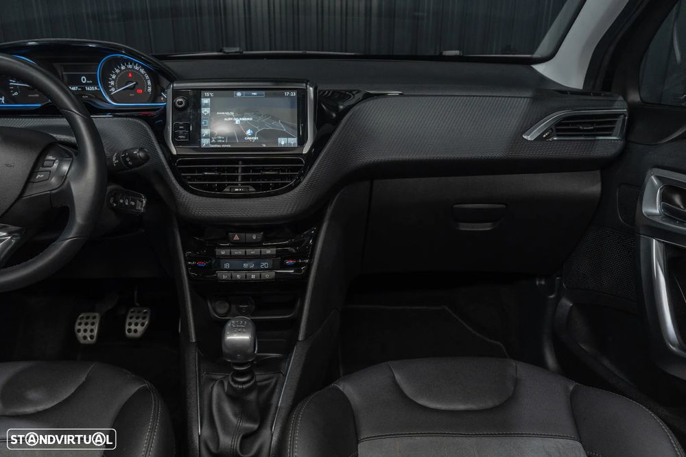 Peugeot 208 1.6 BlueHDi GT Line - 8