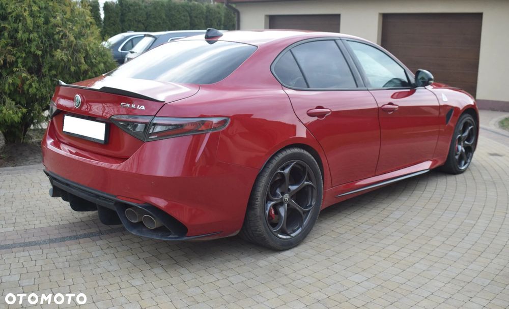 Alfa Romeo Giulia - 7