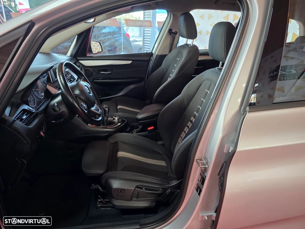 BMW 216 Gran Tourer d Sport Line - 10