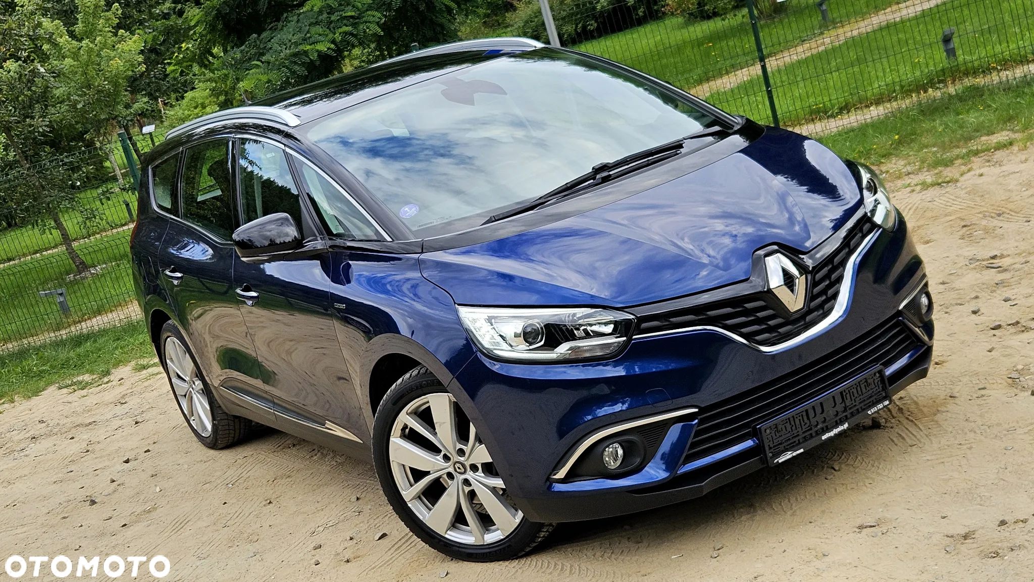Renault Grand Scenic ENERGY TCe 115 LIMITED - 1