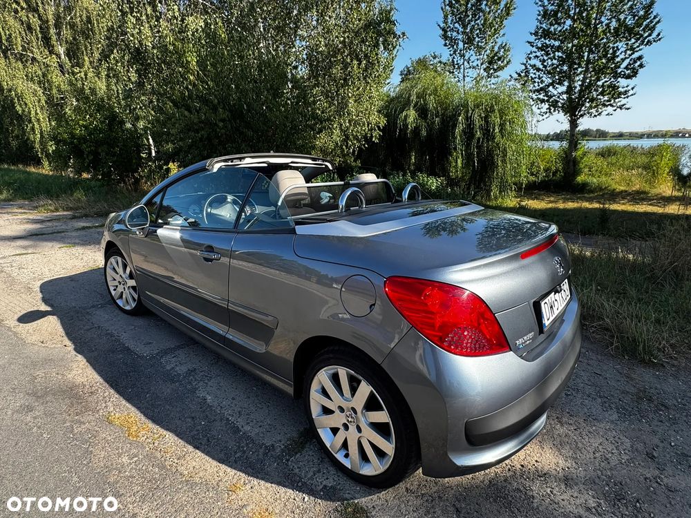 Peugeot 207 CC - 33