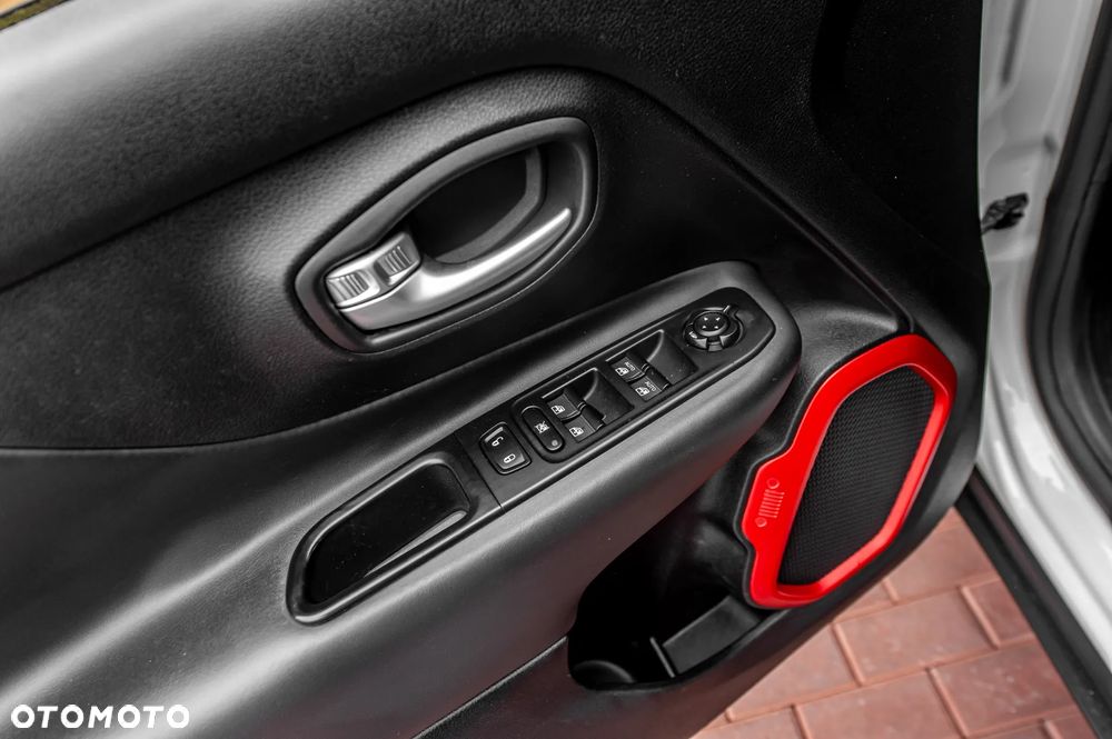 Jeep Renegade 2.0 MultiJet Active Drive Low Automatik Trailhawk - 26