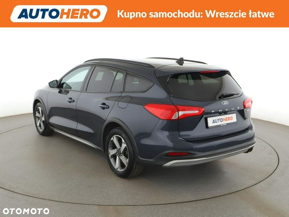 Ford Focus 1.0 EcoBoost mHEV Active - 5