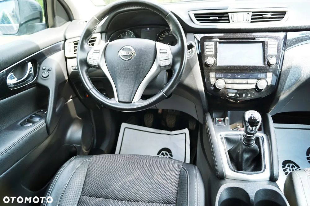 Nissan Qashqai 1.2 DIG-T 360 - 18