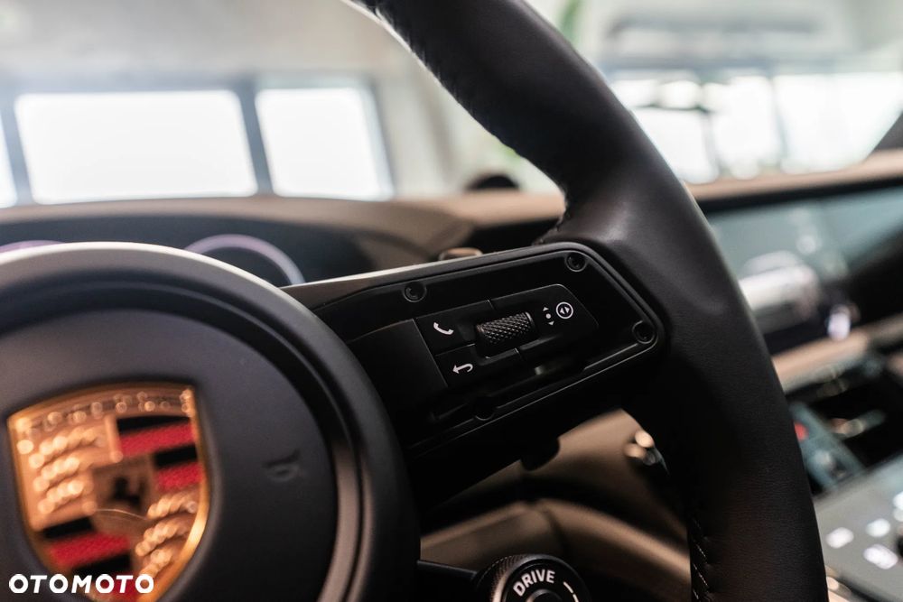 Porsche Panamera - 18