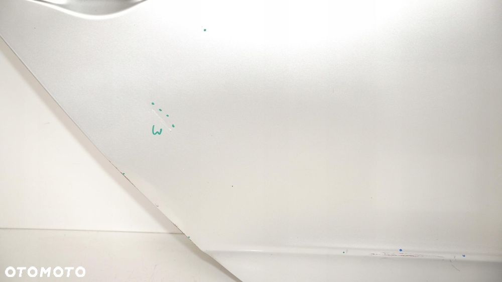 DRZWI PRAWY TYŁ HYUNDAI IX35 09-13R 9S - 7