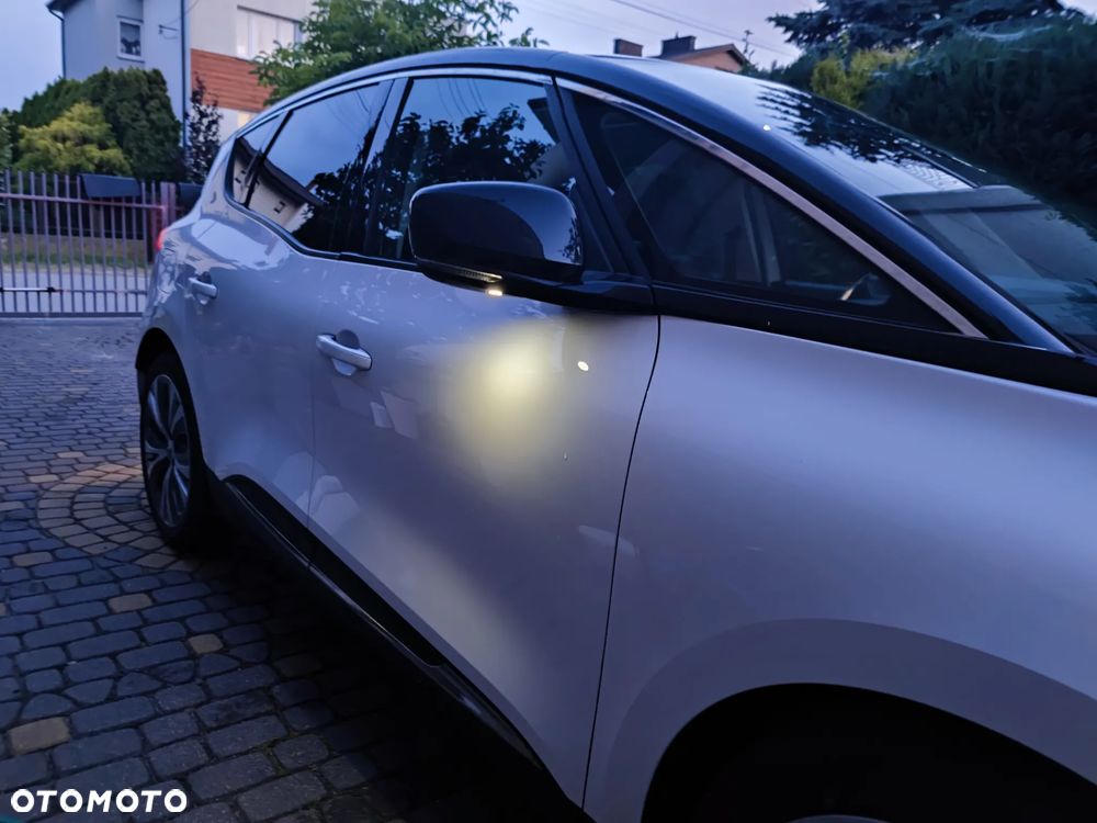 Renault Scenic ENERGY dCi 110 EXPERIENCE - 26