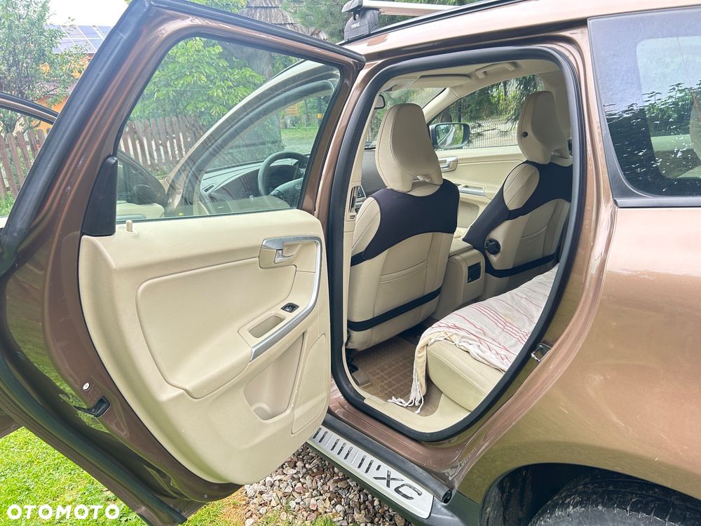 Volvo XC 60 2.4D AWD - 9