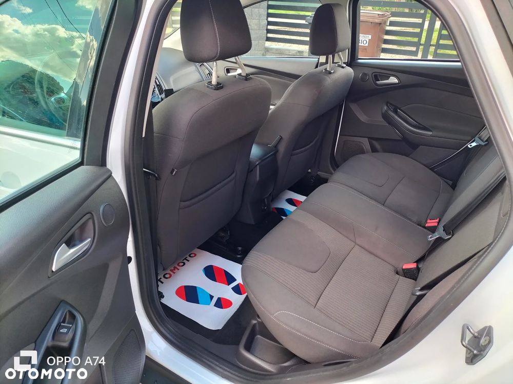 Ford Focus 1.6 TDCi Titanium ECOnetic - 14