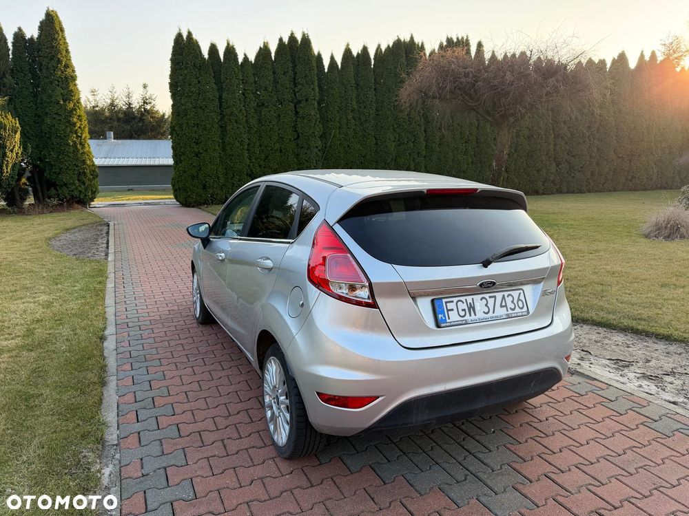 Ford Fiesta 1.4 Titanium X - 11