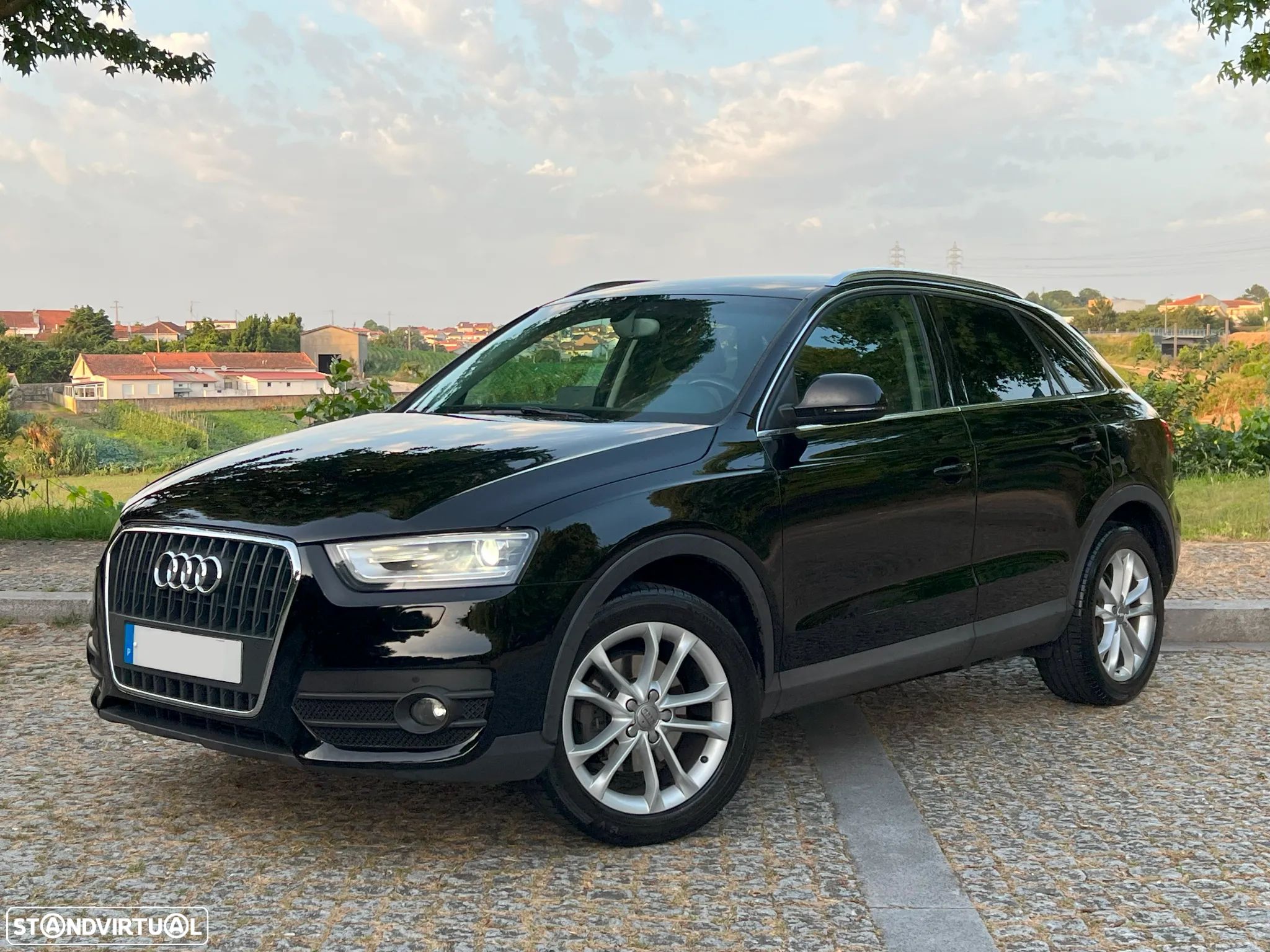 Audi Q3 2.0 TDI Sport - 1