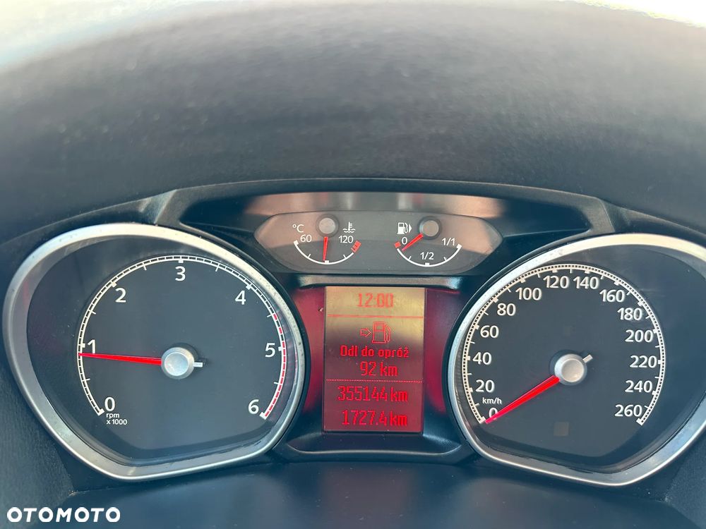 Ford Mondeo 1.8 TDCi Ghia - 12