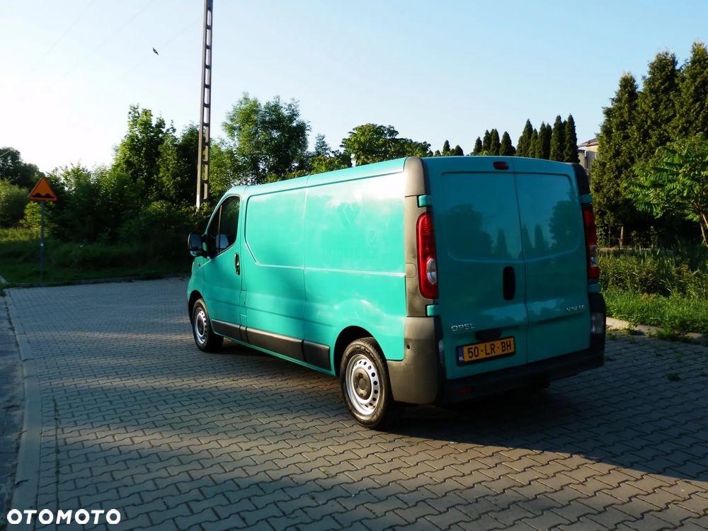 Opel Vivaro - 7