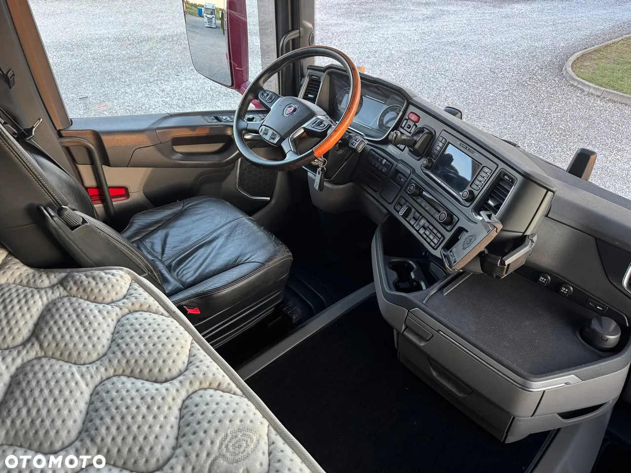 Scania R 450/CAŁA NA PODUCHACH/WAGA 1+2 OŚ/KLIMA POSTOJOWA/RETARDER - 23