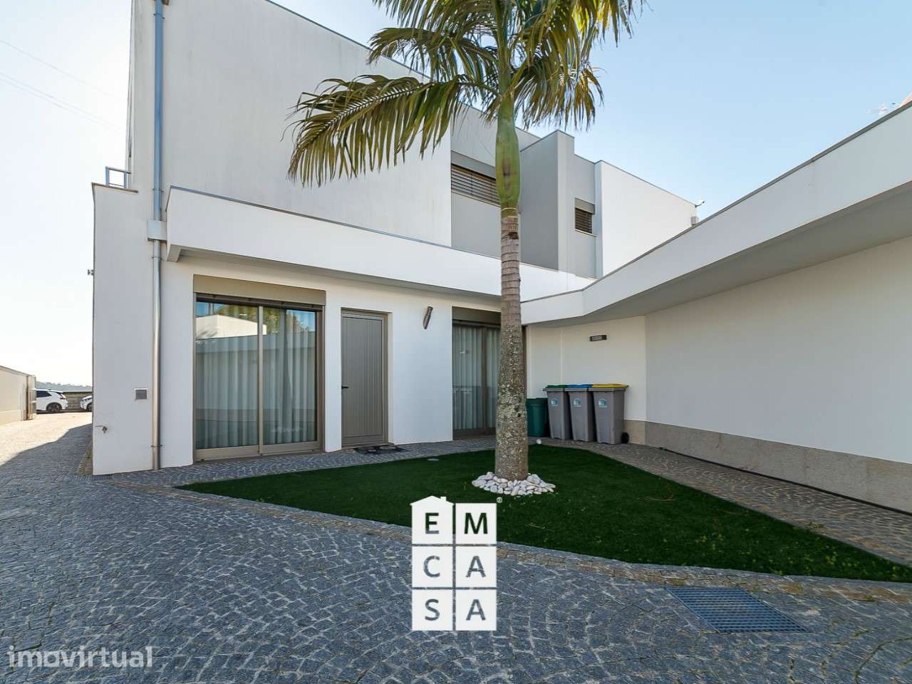 Moradia Geminada T4 Venda em Santa Maria da Feira, Travanca, Sanfins e - Grande imagem: 2/55
