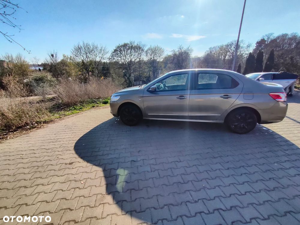 Peugeot 301 1.2 Pure Tech Active - 14
