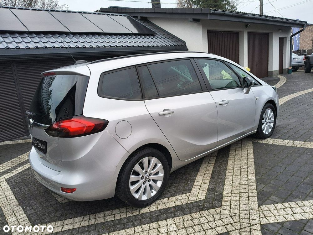 Opel Zafira - 31
