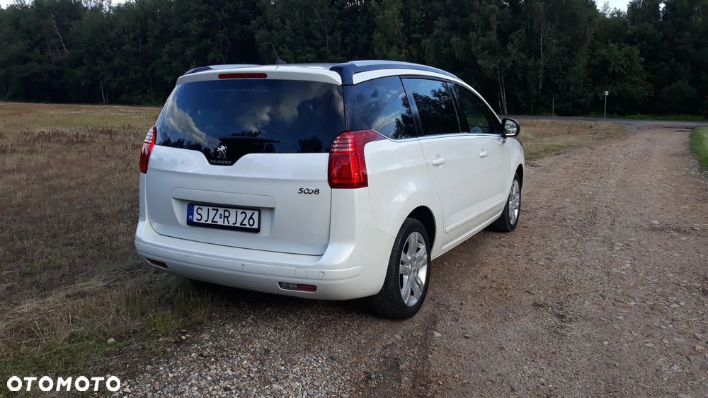 Peugeot 5008 HDI 150 Allure - 4