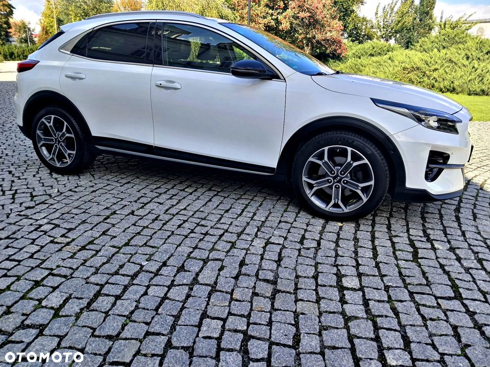 Kia XCeed - 4