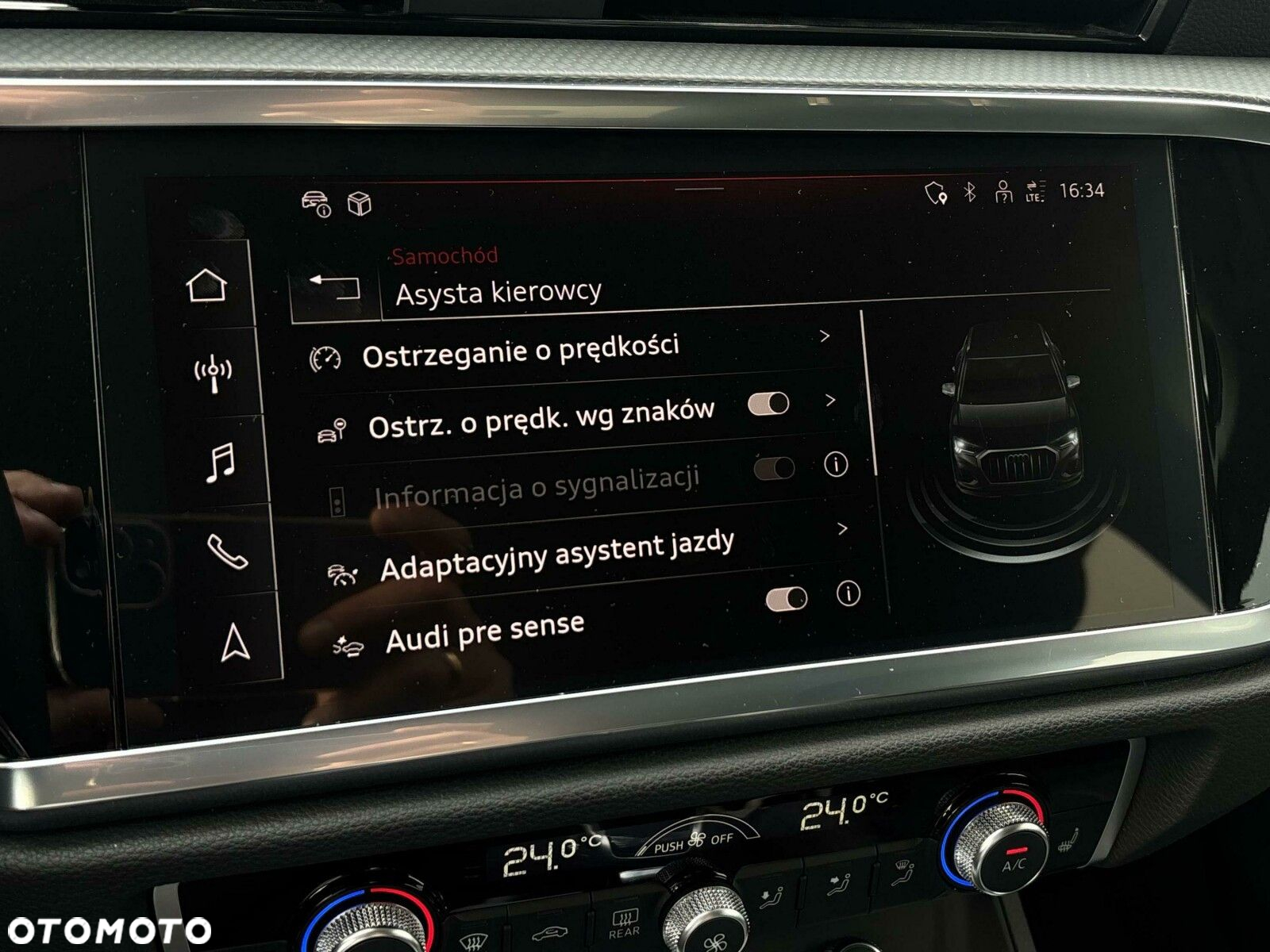 Audi Q3 - 24