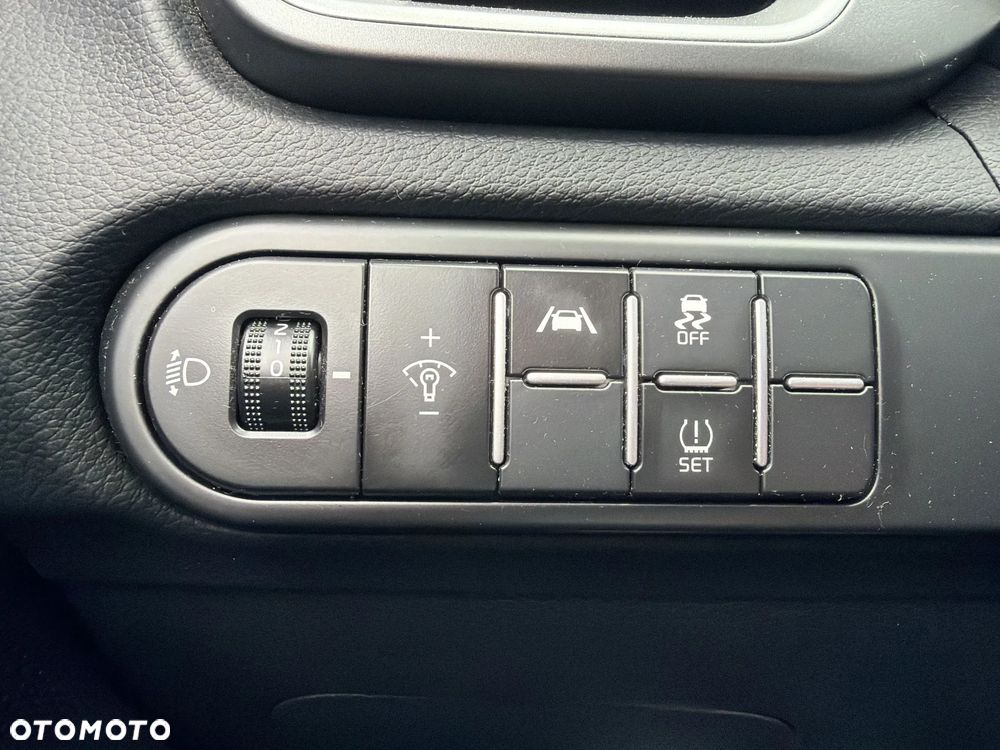 Kia Ceed 1.5 T-GDI M DCT - 21