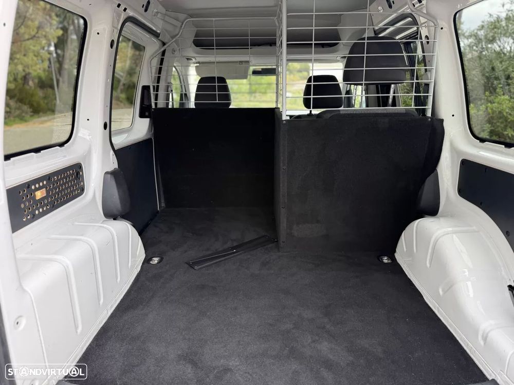 VW cadu kingcab 2.0tdi 102cv 3lugares - 20