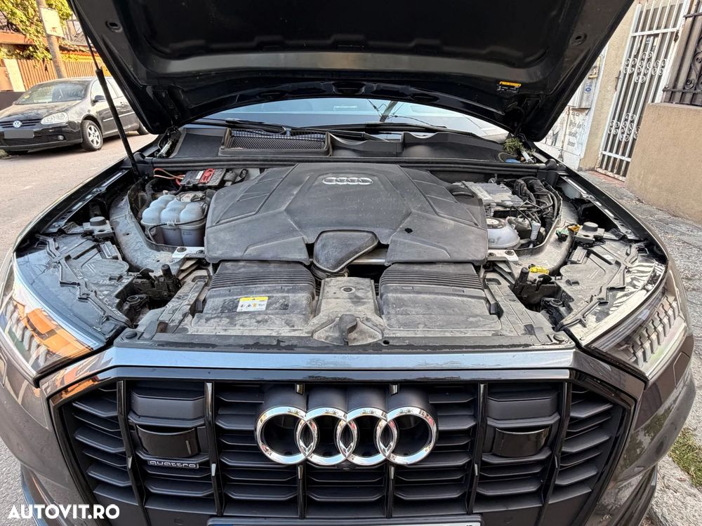 Audi Q7 3.0 60 TFSIe quattro Tiptronic S Line - 5